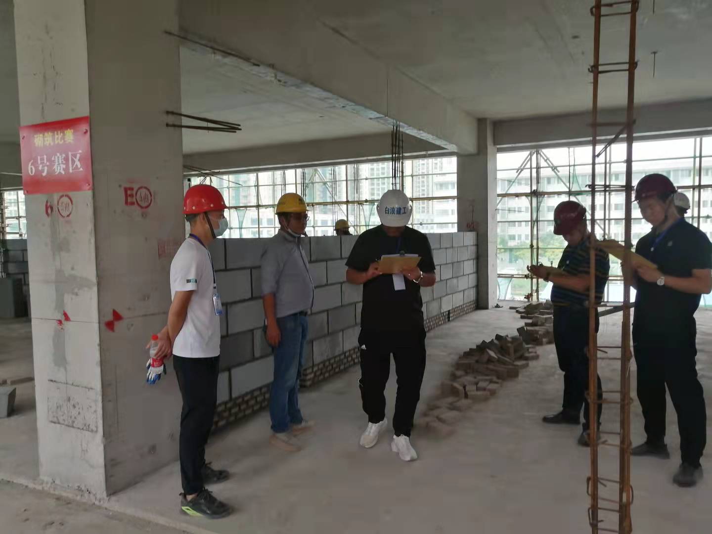 我公司参加市经开区首界建筑行业技能竞赛(图3)